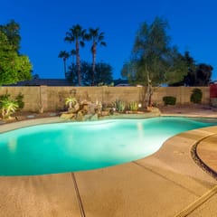 Single family in North Scottsdale with huge lot, private pool and spa!