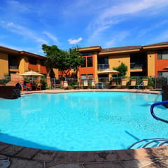 North Scottsdale Resort Like Living, Close to EVERYTHING!