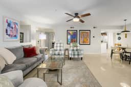 Furnished Vacation Condo in the Middle of Scottsdale - Image 2