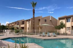 Central Scottsdale Location w/ Heated Pool & Spa - Image 2