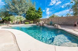 Single family in North Scottsdale with huge lot, private pool and spa! - Image 4