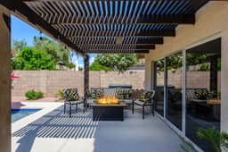 Gated! 3/2 Pool, Bbq, Fire-Table! License #2034087 - Image 3