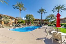 Two comfortable Master Suites close to all Scottsdale has to offer! - Image 2