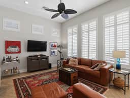 Luxury in Desert Ridge - Image 3