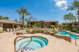 Highly desired Desert Ridge condo on 1st level- no stairs, large patio - Image 2