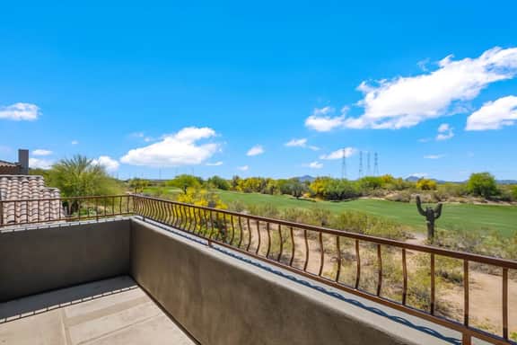 You will not be disappointed! Modern, Beautiful spacious living in Grayhawk! - Image 4