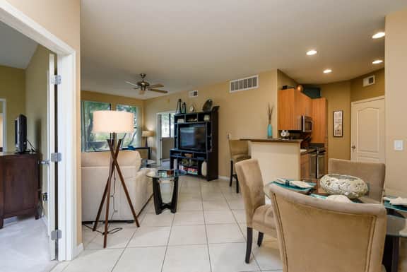 North Scottsdale Resort Like Living, Close to EVERYTHING! - Image 4