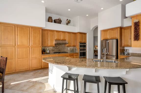 A Fountain Hills Gem, Pool, BBQ, Fireplace, Bar, Views! - Image 5