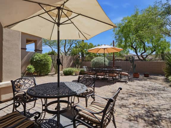 Luxury in Desert Ridge - Image 2