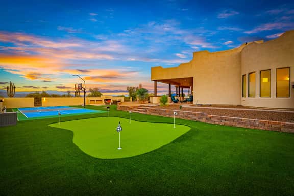 A Backyard Dream! Pool/Spa/Fire-Pits/PickleBall/BasketBall/Ping-Pong/Cornhole - Image 3