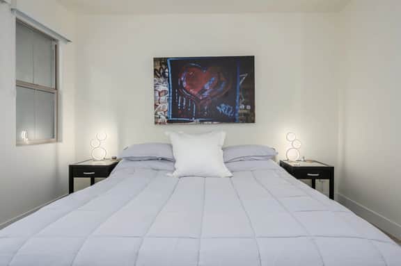 Remodeled modern north Scottsdale Town Home! - Image 5