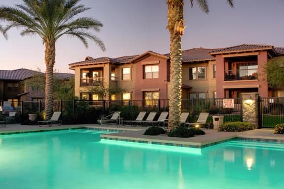 Highly desired Desert Ridge condo on 1st level- no stairs, large patio - Image 1